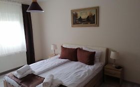 Apartman Zi-Zo